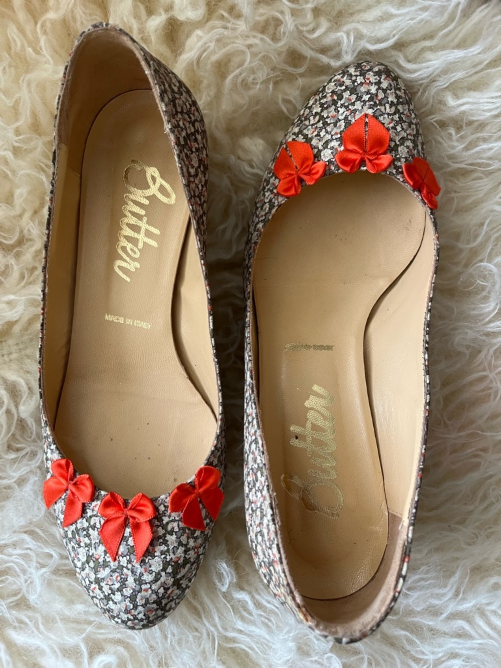 Butter Floral Ballet Flats size 6.6.  Made in Italy